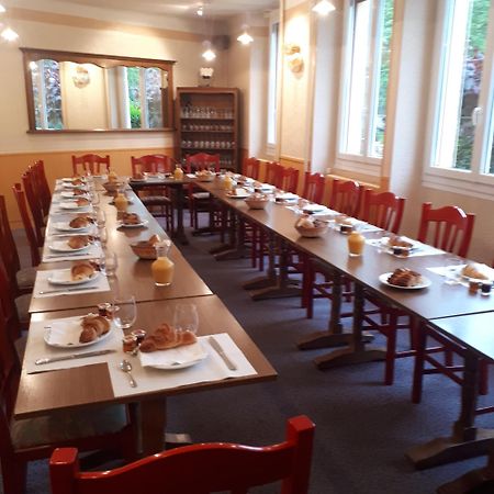 Hotel Restaurant Le Centre Comblanchien Экстерьер фото